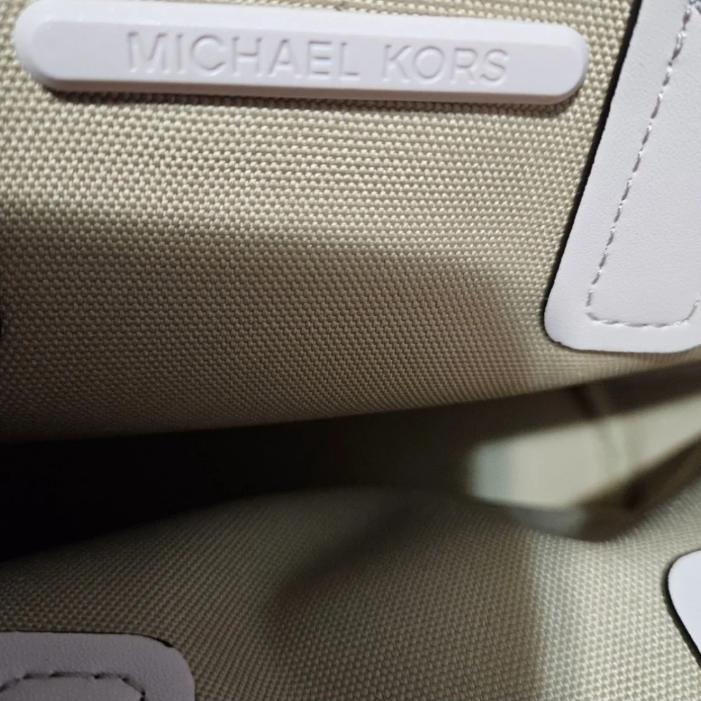 Michael Kors Tote Purse Pink New - Picture 11 of 12